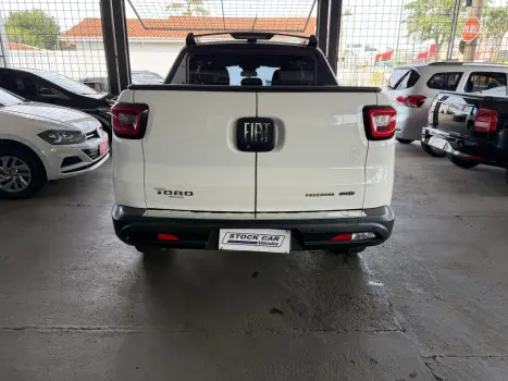 FIAT Toro 1.8 16V 4P FLEX FREEDOM OPEN EDITION AUTOM�TICO, Foto 9