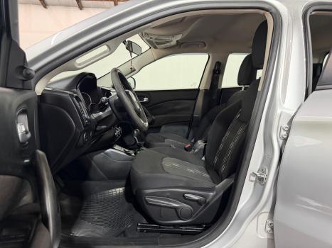 FIAT Toro 1.8 16V 4P FLEX FREEDOM AUTOM�TICO, Foto 10
