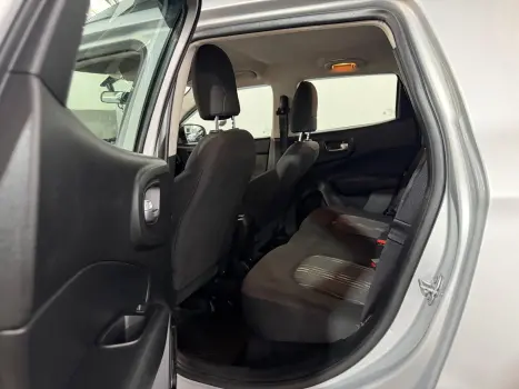 FIAT Toro 1.8 16V 4P FLEX FREEDOM AUTOM�TICO, Foto 11