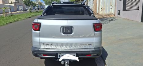FIAT Toro 1.8 16V 4P FLEX FREEDOM AUTOM�TICO, Foto 3