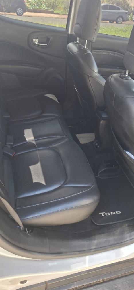 FIAT Toro 1.8 16V 4P FLEX FREEDOM AUTOM�TICO, Foto 6