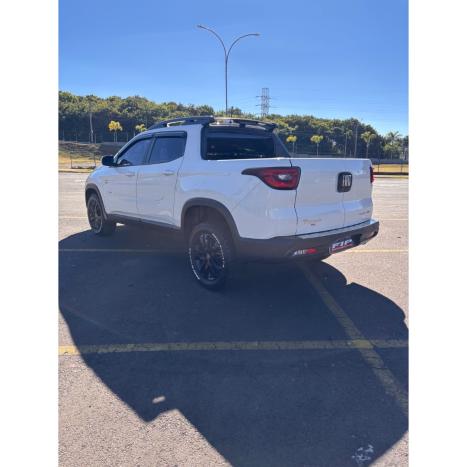 FIAT Toro 1.8 16V 4P FLEX FREEDOM AUTOM�TICO, Foto 9