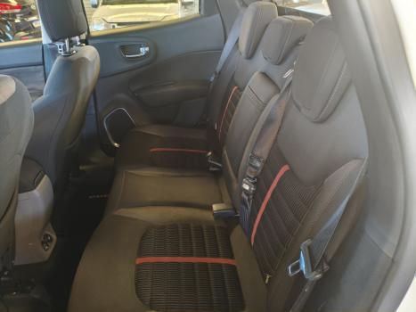 FIAT Toro 1.8 16V 4P FLEX FREEDOM ROAD AUTOM�TICO, Foto 17