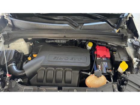 FIAT Toro 1.8 16V 4P FLEX FREEDOM AUTOM�TICO, Foto 15
