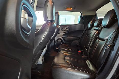FIAT Toro 1.8 16V 4P FLEX FREEDOM AUTOM�TICO, Foto 10