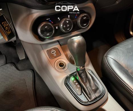 FIAT Toro 1.8 16V 4P FLEX FREEDOM AUTOM�TICO, Foto 2