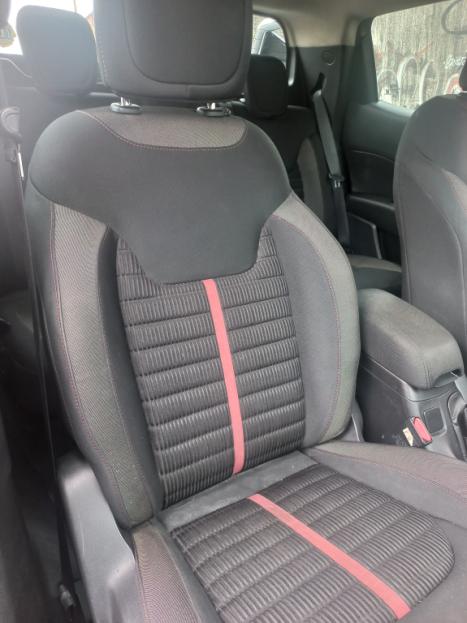FIAT Toro 1.8 16V 4P FLEX FREEDOM AUTOMÁTICO, Foto 9