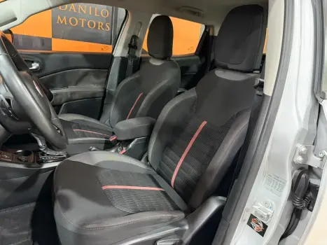 FIAT Toro 1.8 16V 4P FLEX FREEDOM AUTOMÁTICO, Foto 10
