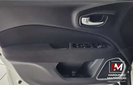 FIAT Toro 2.0 16V 4P ENDURANCE 4WD TURBO DIESEL AUTOMÁTICO, Foto 9 FIAT Toro 2.0 16V 4P ENDURANCE 4WD TURBO DIESEL AUTOMÁTICO, Foto 9