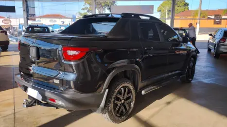 FIAT Toro 2.0 16V 4P 4WD ULTRA TURBO DIESEL AUTOMTICO, Foto 4