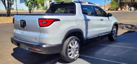 FIAT Toro 2.0 16V 4P VOLCANO 4WD TURBO DIESEL AUTOMTICO, Foto 5