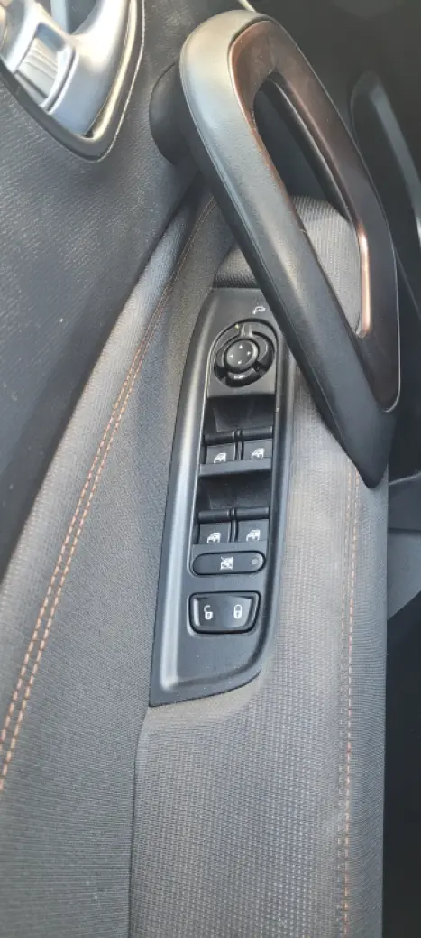 FIAT Toro 2.0 16V 4P VOLCANO 4WD TURBO DIESEL AUTOMTICO, Foto 11