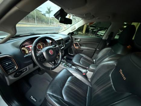 FIAT Toro 2.0 16V 4P VOLCANO 4WD TURBO DIESEL AUTOMTICO, Foto 8