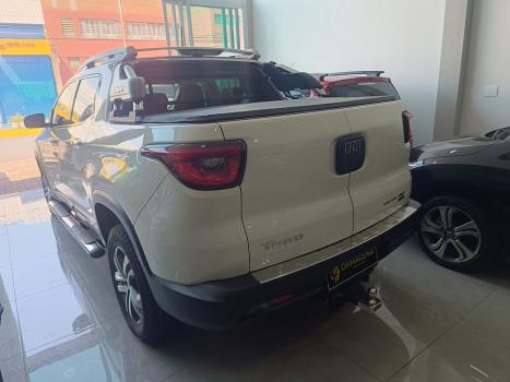 FIAT Toro 2.0 16V 4P VOLCANO 4WD TURBO DIESEL AUTOM�TICO, Foto 4