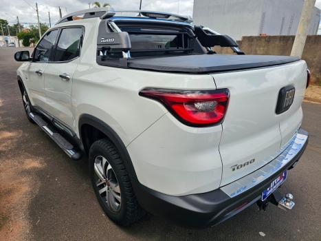 FIAT Toro 2.0 16V 4P VOLCANO 4WD TURBO DIESEL AUTOM�TICO, Foto 4