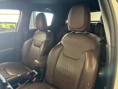 FIAT Toro 2.0 16V 4P 4WD RANCH TURBO DIESEL AUTOM�TICO, Foto 16