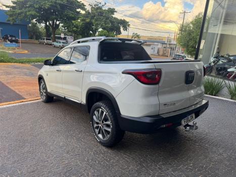 FIAT Toro 2.0 16V 4P VOLCANO 4WD TURBO DIESEL AUTOM�TICO, Foto 4