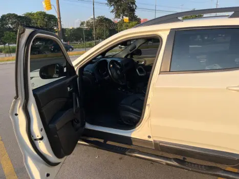 FIAT Toro 2.0 16V 4P 4WD ULTRA TURBO DIESEL AUTOM�TICO, Foto 9