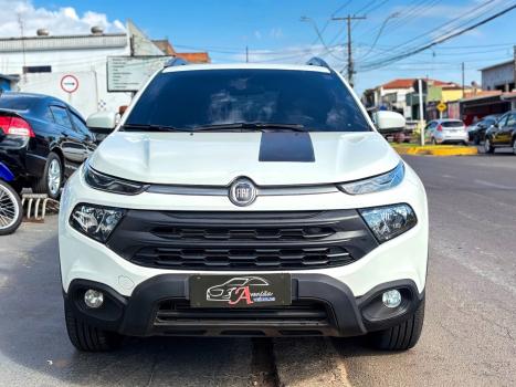 FIAT Toro 2.0 16V 4P 4WD FREEDOM TURBO DIESEL  AUTOM�TICO, Foto 2