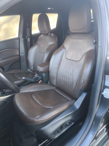 FIAT Toro 2.0 16V 4P 4WD RANCH TURBO DIESEL AUTOM�TICO, Foto 10