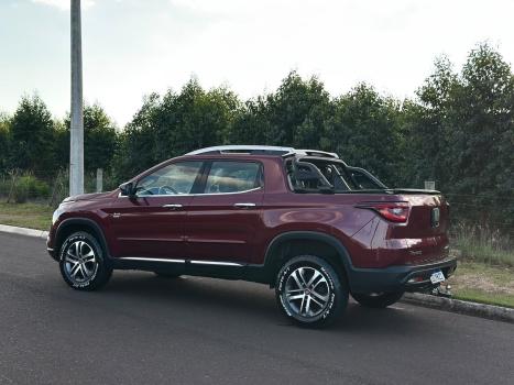 FIAT Toro 2.0 16V 4P VOLCANO 4WD TURBO DIESEL AUTOMÁTICO, Foto 2