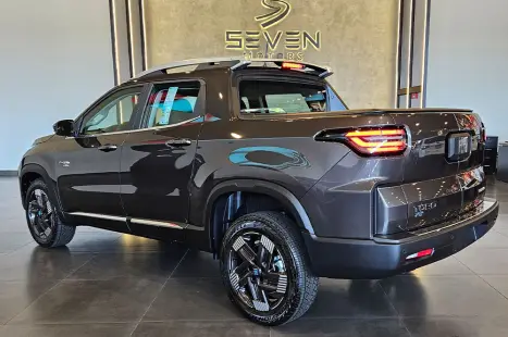 FIAT Toro 2.2 16V 4P VOLCANO 4WD TURBO DIESEL AUTOM�TICO, Foto 3