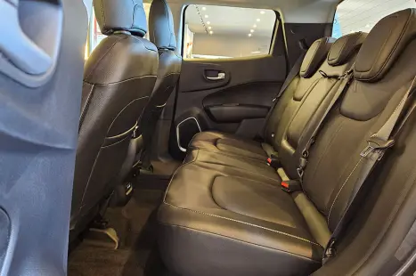 FIAT Toro 2.2 16V 4P VOLCANO 4WD TURBO DIESEL AUTOM�TICO, Foto 19