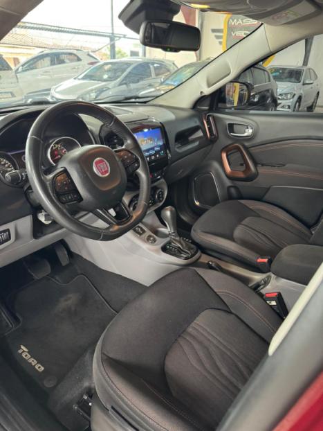FIAT Toro 2.4 16V 4P MULTIAIR FLEX VOLCANO AUTOM�TICO, Foto 12