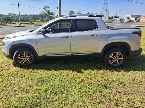 FIAT Toro 2.4 16V 4P MULTIAIR FLEX VOLCANO AUTOM�TICO, Foto 3