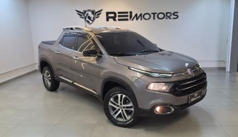 FIAT Toro 2.4 16V 4P MULTIAIR FLEX VOLCANO AUTOM�TICO, Foto 2
