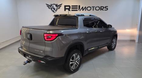 FIAT Toro 2.4 16V 4P MULTIAIR FLEX VOLCANO AUTOM�TICO, Foto 3