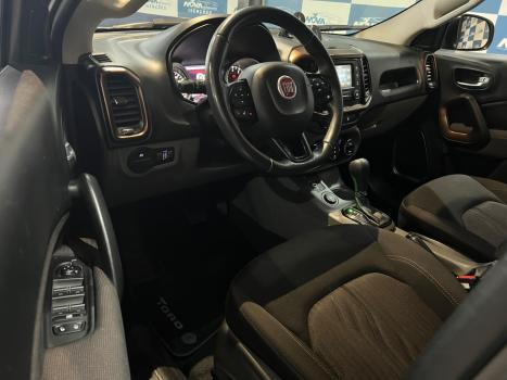 FIAT Toro 2.4 16V 4P MULTIAIR FLEX VOLCANO AUTOM�TICO, Foto 6