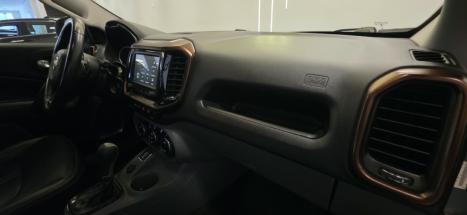 FIAT Toro 2.4 16V 4P MULTIAIR FLEX VOLCANO AUTOMÁTICO, Foto 16