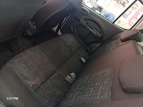 FIAT Uno 1.0 4P FLEX EVO VIVACE CELEBRATION, Foto 5