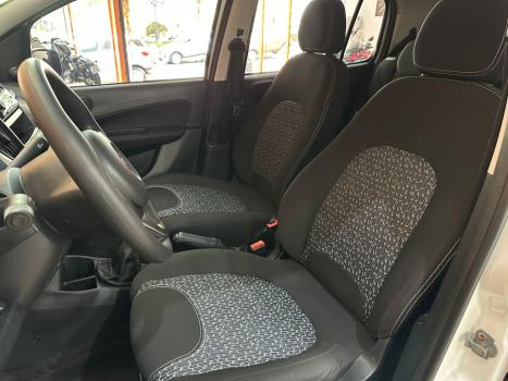 FIAT Uno 1.0 4P FLEX ATTRACTIVE, Foto 8 FIAT Uno 1.0 4P FLEX ATTRACTIVE, Foto 8