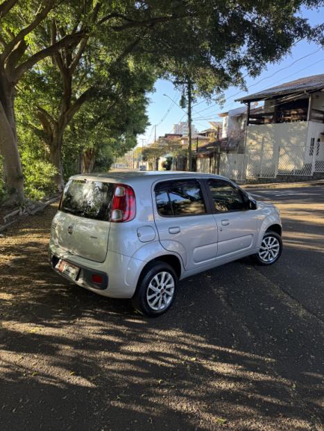 FIAT Uno 1.0 4P FLEX EVO VIVACE CELEBRATION, Foto 3