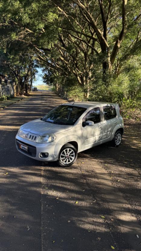 FIAT Uno 1.0 4P FLEX EVO VIVACE CELEBRATION, Foto 6