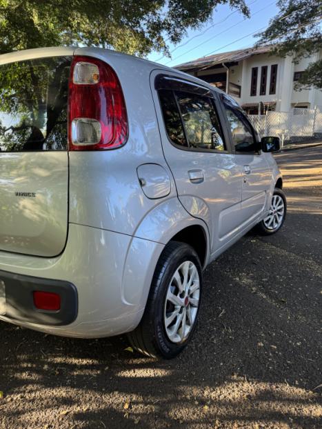 FIAT Uno 1.0 4P FLEX EVO VIVACE CELEBRATION, Foto 8