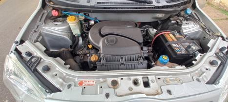 FIAT Uno 1.0 4P FLEX EVO VIVACE CELEBRATION, Foto 16