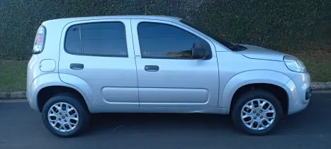 FIAT Uno 1.0 FLEX EVO ATTRACTIVE, Foto 2