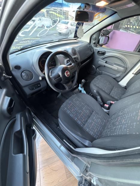 FIAT Uno 1.0 FLEX VIVACE CELEBRATION, Foto 6