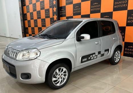 FIAT Uno 1.0 FLEX VIVACE, Foto 2