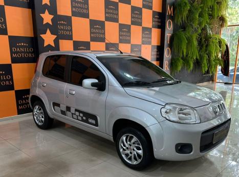 FIAT Uno 1.0 FLEX VIVACE, Foto 4