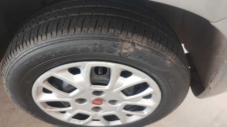 FIAT Uno 1.0 FLEX VIVACE CELEBRATION, Foto 6