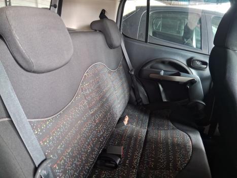 FIAT Uno 1.0 FLEX VIVACE CELEBRATION, Foto 13