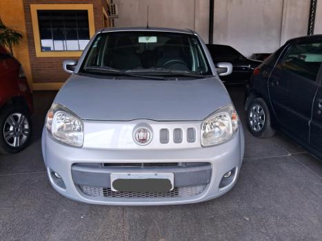 FIAT Uno 1.0 FLEX VIVACE CELEBRATION, Foto 1