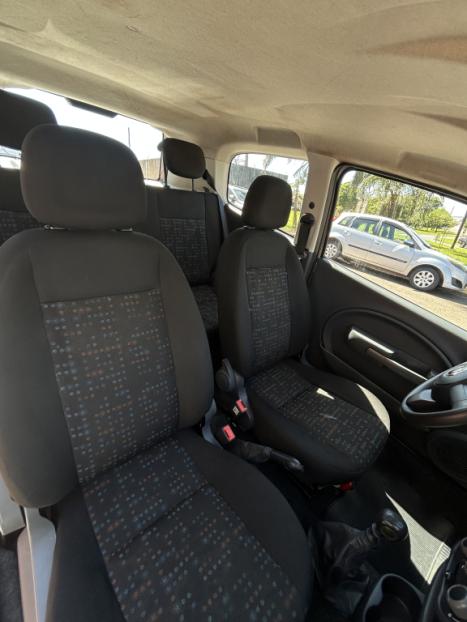 FIAT Uno 1.0 FLEX VIVACE, Foto 8