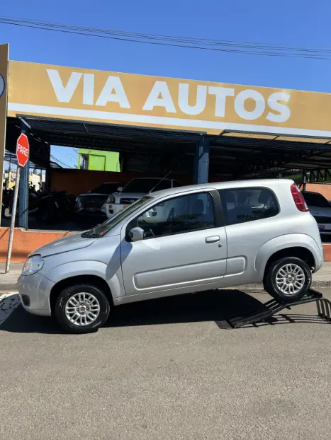 FIAT Uno 1.0 FLEX VIVACE, Foto 1