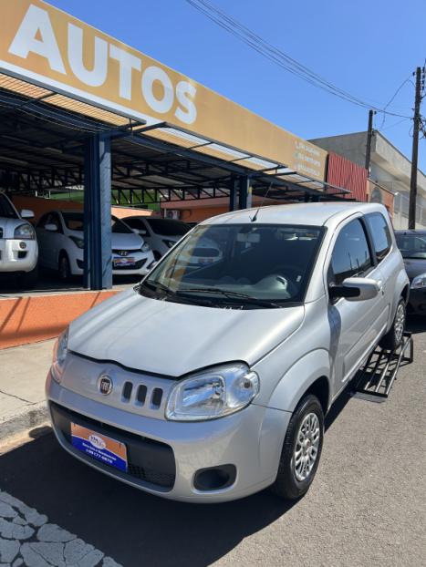 FIAT Uno 1.0 FLEX VIVACE, Foto 4
