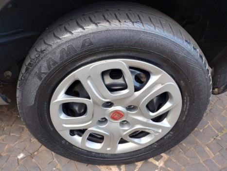 FIAT Uno 1.4 4P FLEX WAY, Foto 4